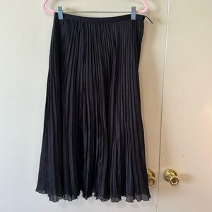 BLACK PLEATED CHIFFON MIDI SKIRT